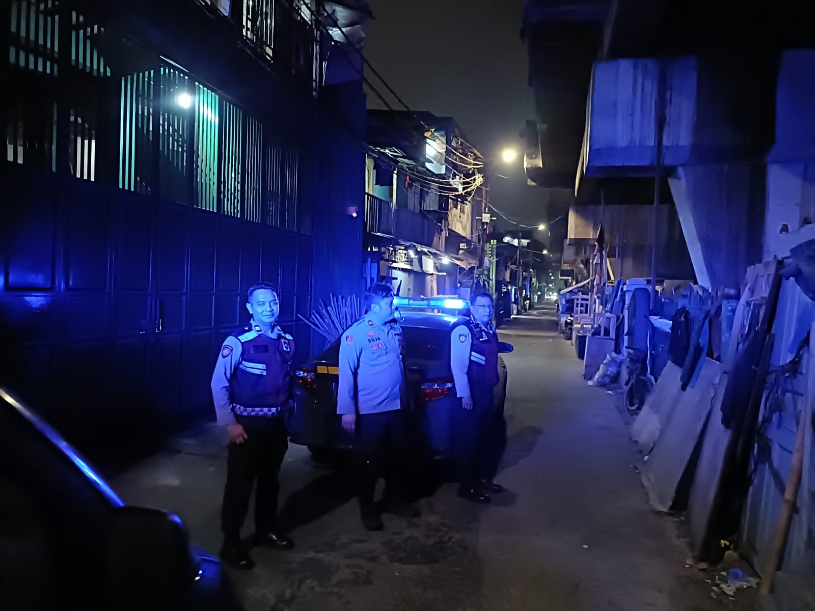 Tingkatkan Penjagaan Dan Patroli Blue Light, Polsek Sawah Besar Cegah Tawuran Jelang Subuh