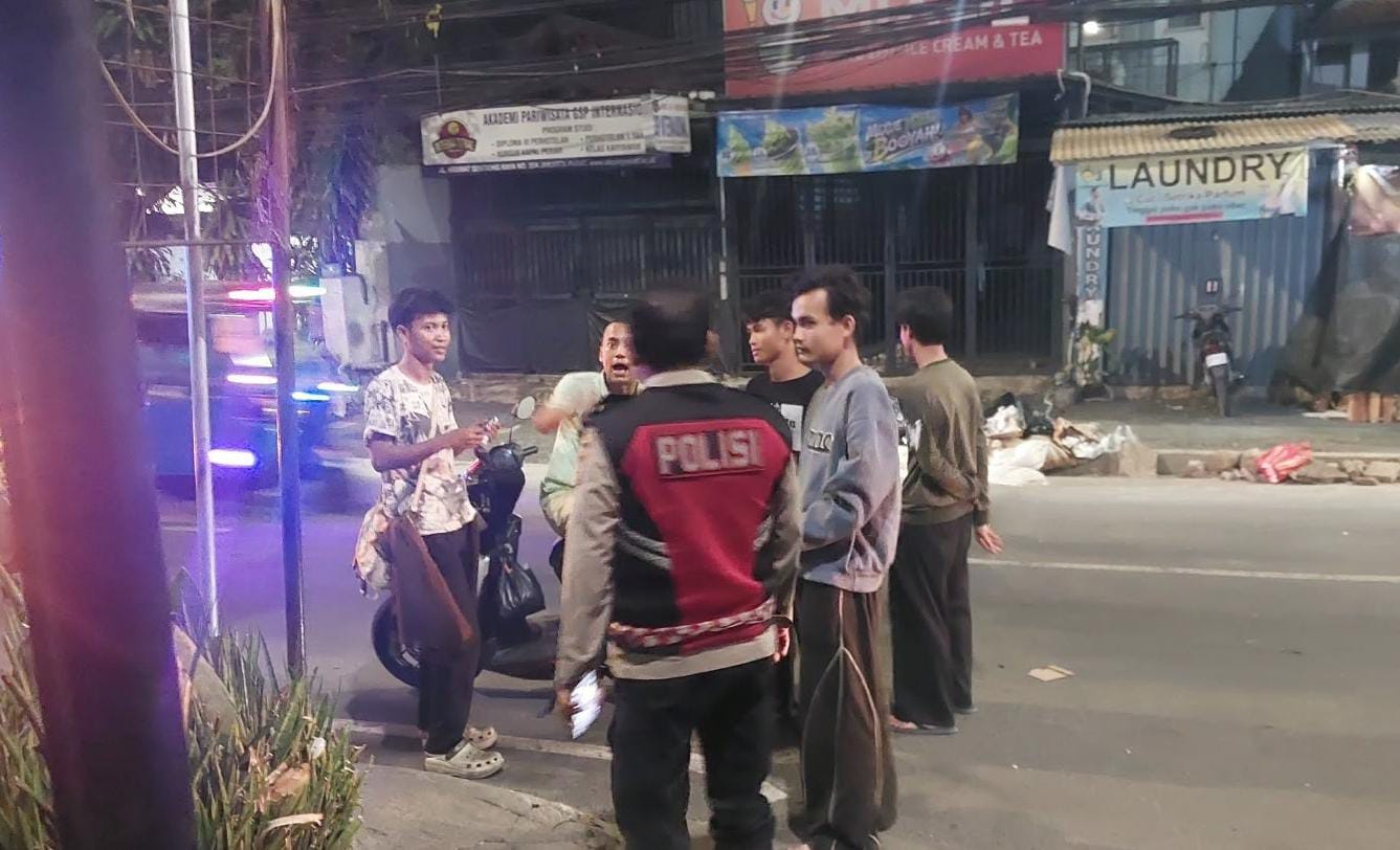 Polisi Bubarkan Sekelompok Pemuda di Senen yang Nongkrong hingga Ganggu Warga Dan Melapor ke 110
