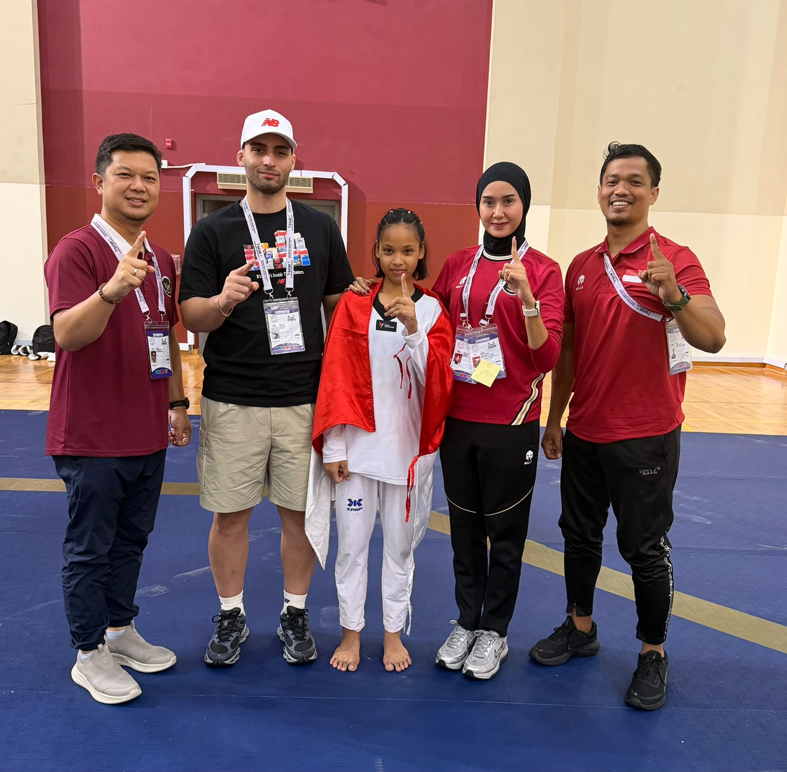 Atlet Taekwondo Indonesia Meraih Medali Emas Kategori Cadet U47 Putri di Doha, Qatar