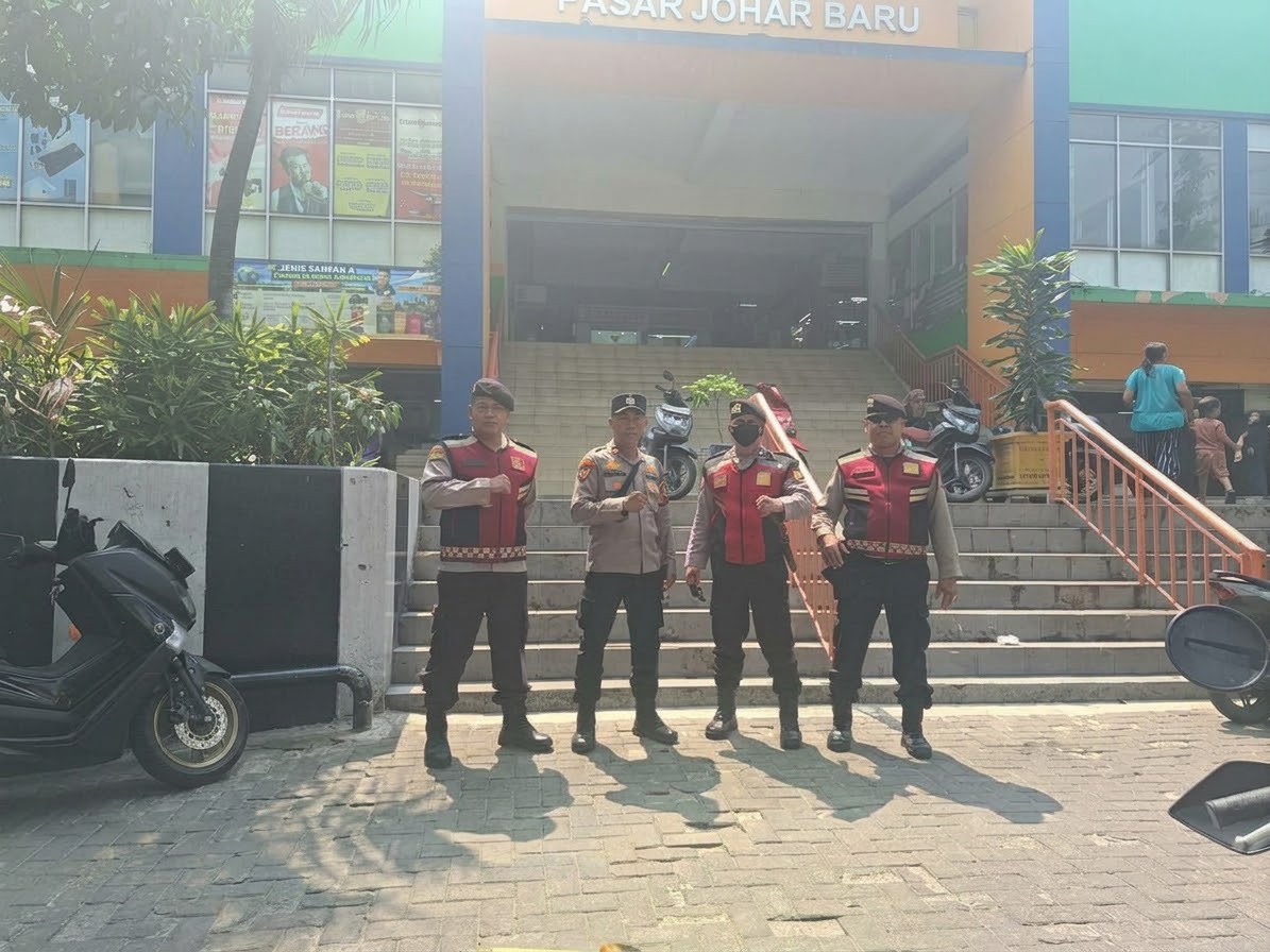 Patroli Cipta Kondisi Siang Hari, Polsek Johar Baru Pantau Titik Rawan Kejahatan 3C dan Tawuran