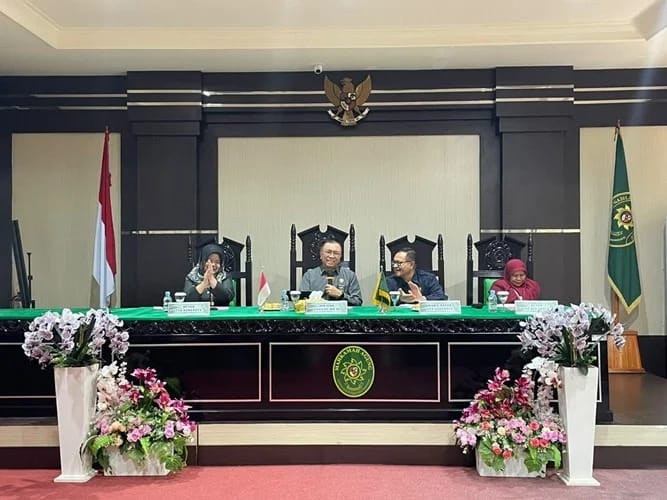 Plt. Dirjen Badilag Arahkan Aparatur Pengadilan Melayani dengan Empati