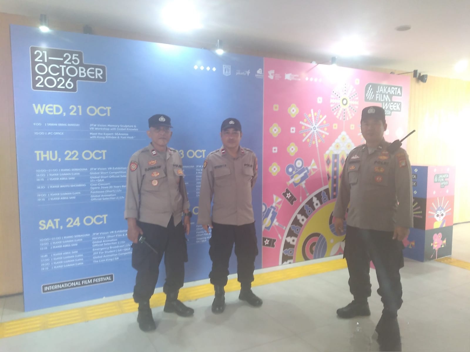 Polsek Metro Menteng Siagakan Personel Amankan Festival Jakarta Film Week 2026 Di TIM Cikini