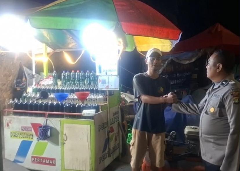 Jaga Kondusivitas Dini Hari, Polsek Metro Gambir Gelar Patroli Strong Point di Kolong Roxy