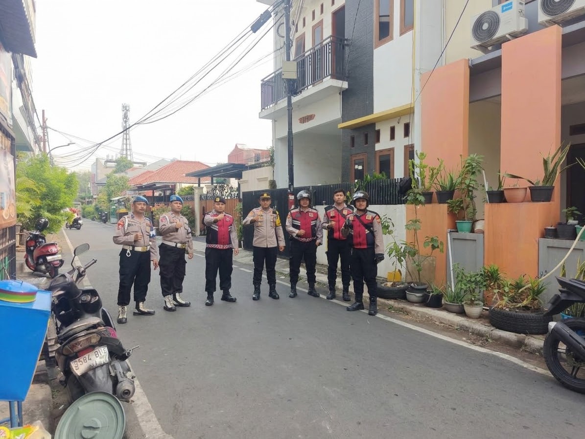Siang Tetap Kondusif, Patroli Cipta Kondisi Polsek Johar Baru Sisir Sejumlah Ruas Jalan Antisipasi 3C dan Tawuran