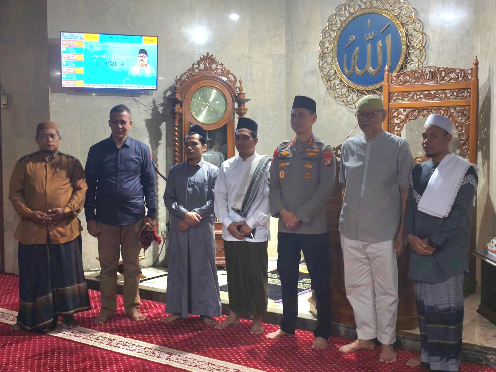 Kapolda Metro Jaya Gelar Subuh Keliling di Menteng, Perkuat Sinergi Polri dan Masyarakat Jaga Kamtibmas
