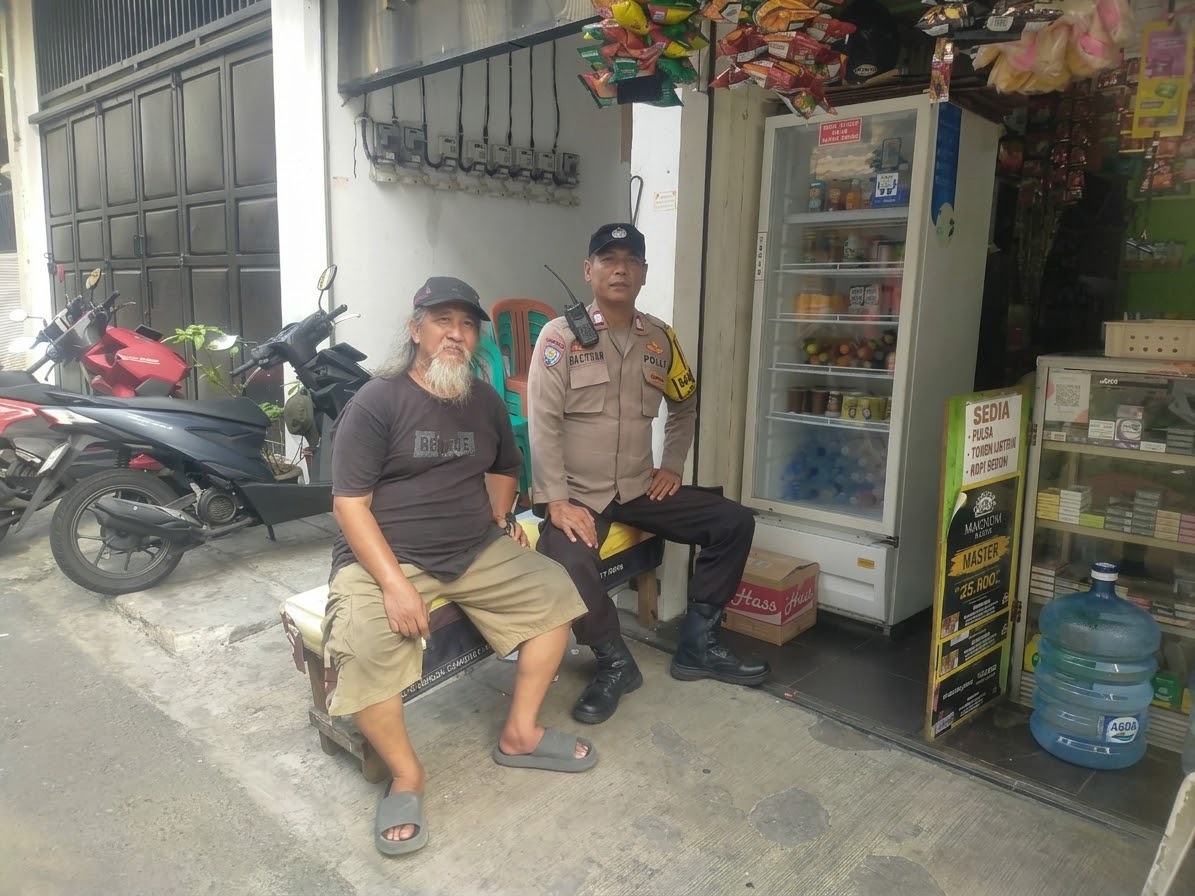 Perkuat Sinergi dengan Ketua RW, Bhabinkamtibmas Galur Ajak Warga Antisipasi Gangguan Kamtibmas