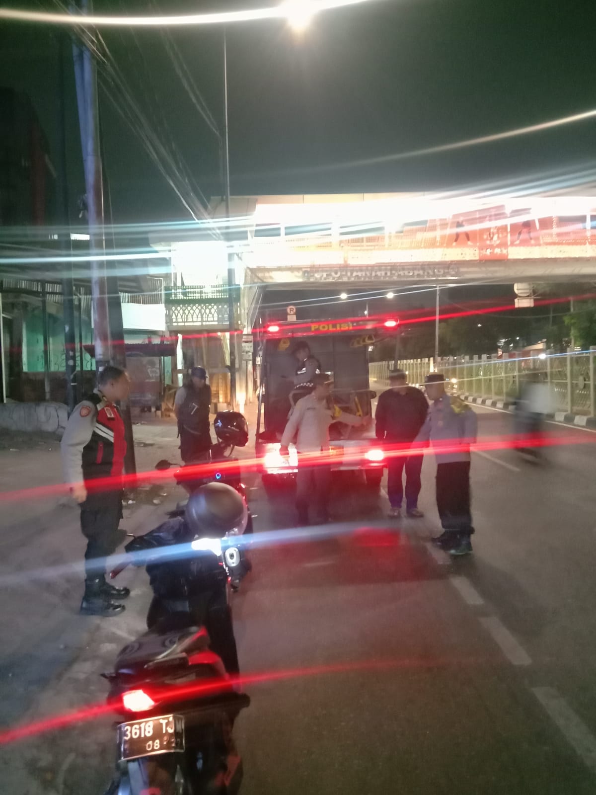Cegah Tawuran dan Gangguan Kamtibmas, Polsek Metro Tanah Abang Intensifkan Patroli Operasi Cipta Kondisi