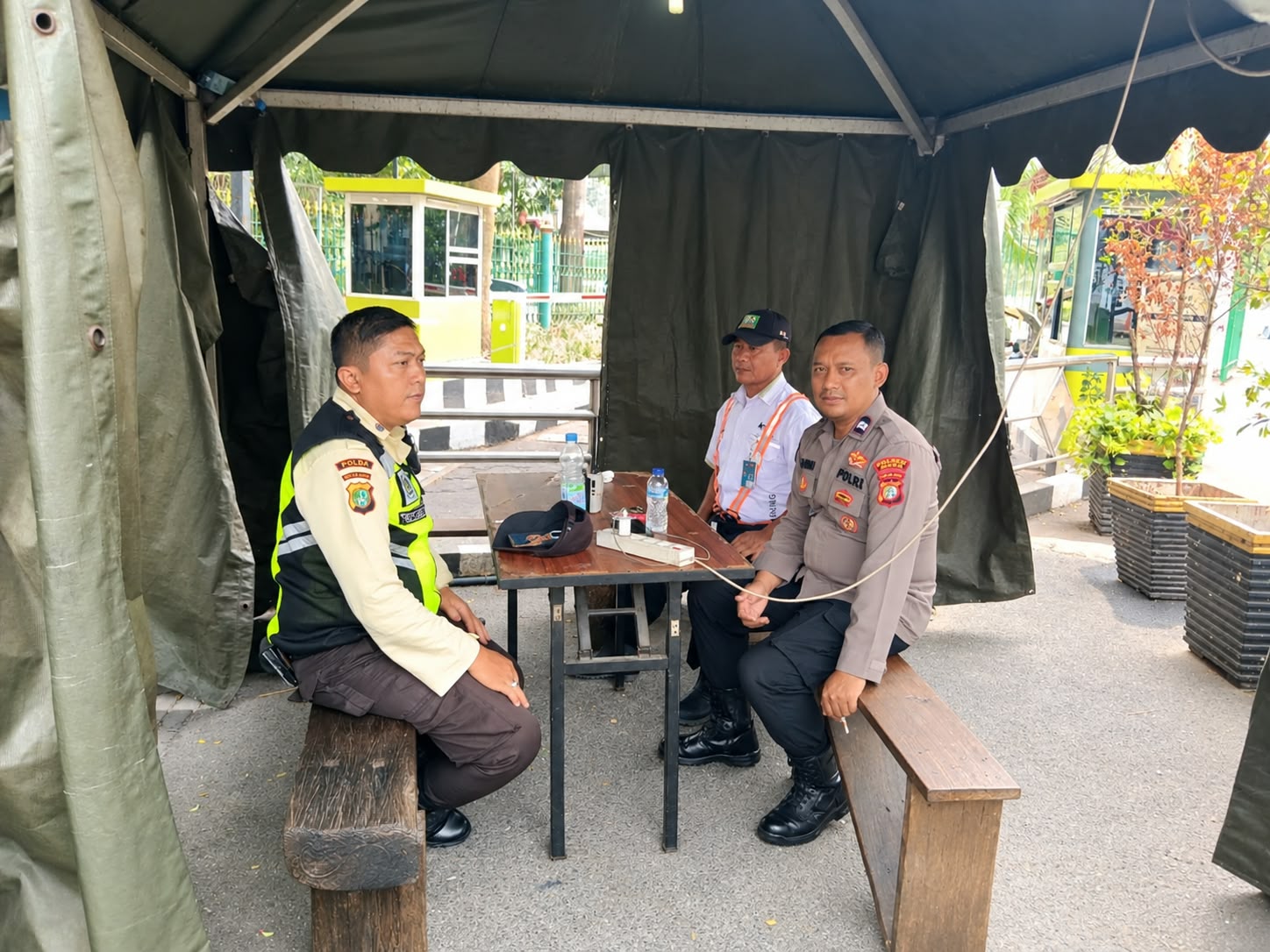 Jaga Kondusivitas Stasiun Gambir, Polsubsektor Monas Timur Intensifkan Patroli dan Sambang Kewilayahan