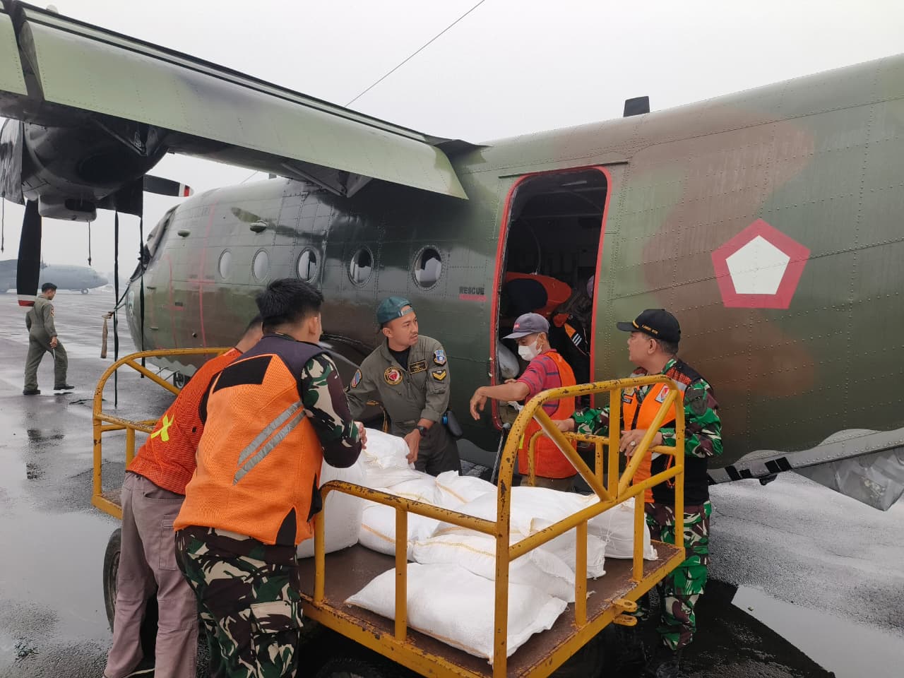 Modifikasi Cuaca di Palembang, Satgas Udara Tabur 8,4 Ton Garam Semai