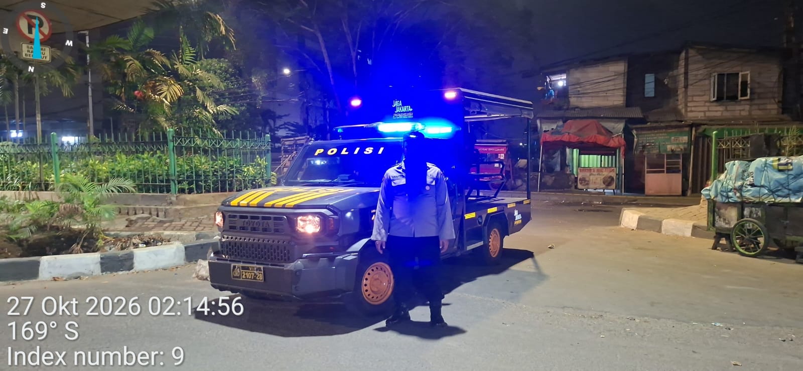 Antisipasi Tawuran dan Balap Liar, Polsek Metro Gambir Gelar Patroli Blue Light di Kolong Roxy Mas