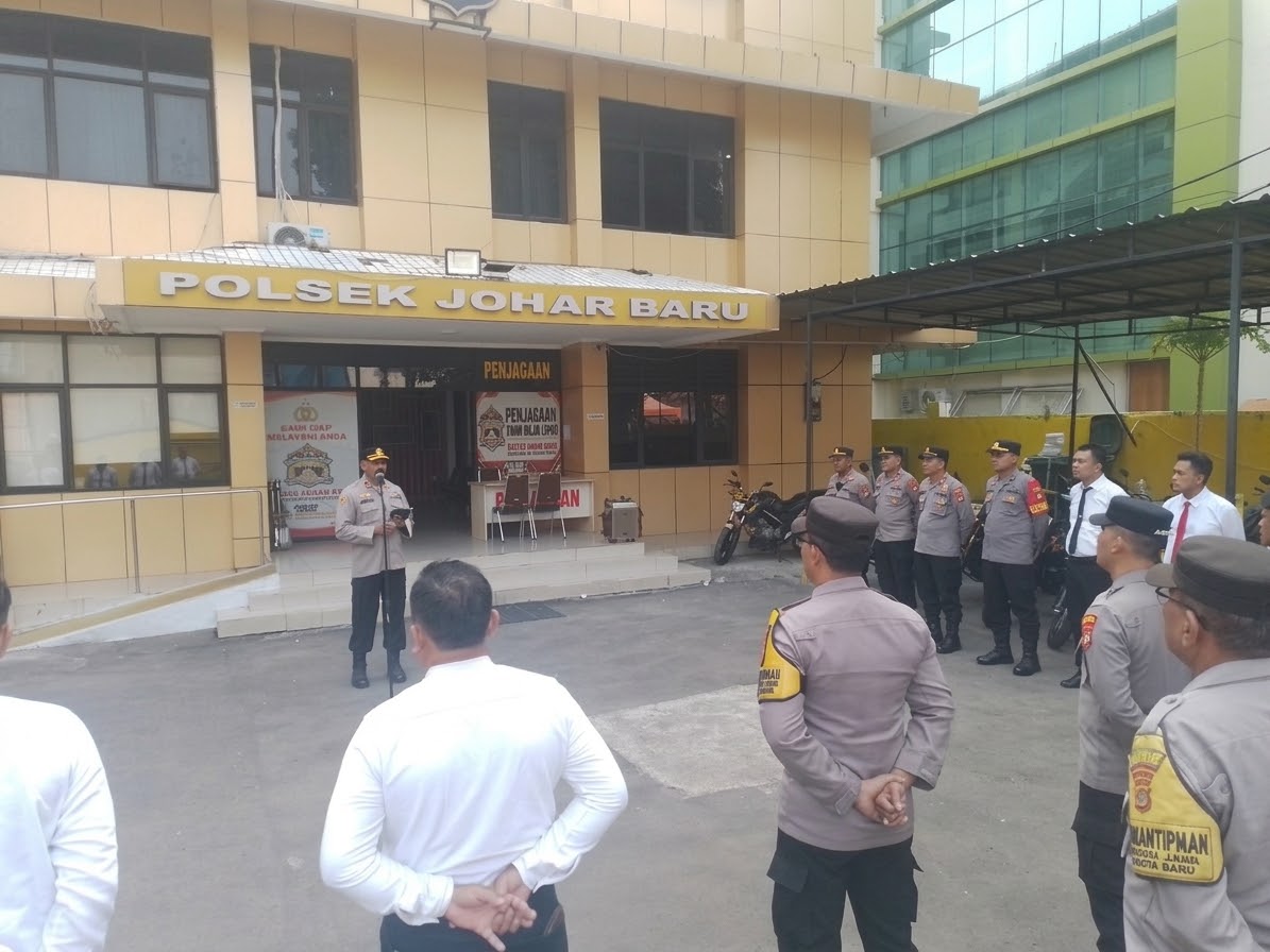 Apel Pagi Jam Pimpinan, Kapolsek Johar Baru Tekankan Respons Cepat dan Disiplin Pelaksanaan Tugas