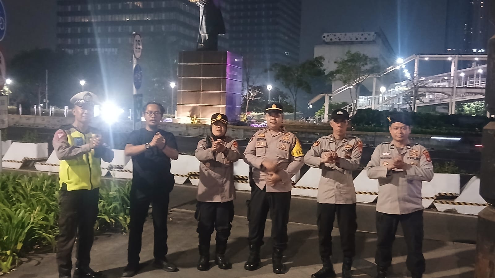Kanit Binmas Pimpin Patroli Ops Cipta Kondisi, Wilayah Hukum Polsek Metro Tanah Abang Aman dan Kondusif