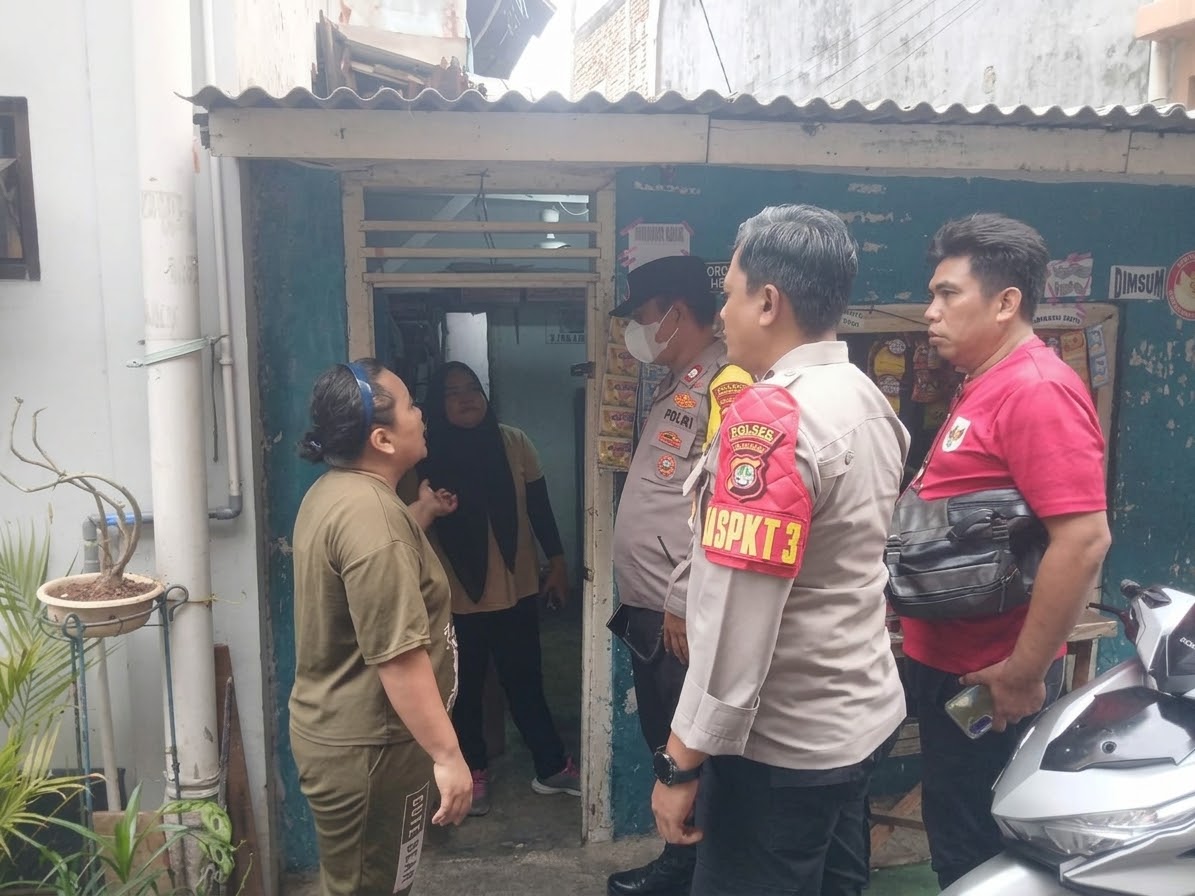 Respon Cepat Call Center 110, Polsek Johar Baru Mediasi Cekcok Keluarga hingga Berakhir Damai