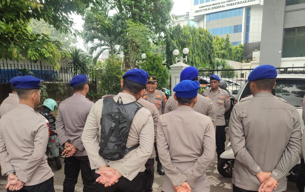 Polsek Sawah Besar Terjunkan Tiga Perwira di Tiga Titik Pelayanan Aksi Unjuk Rasa di Gambir