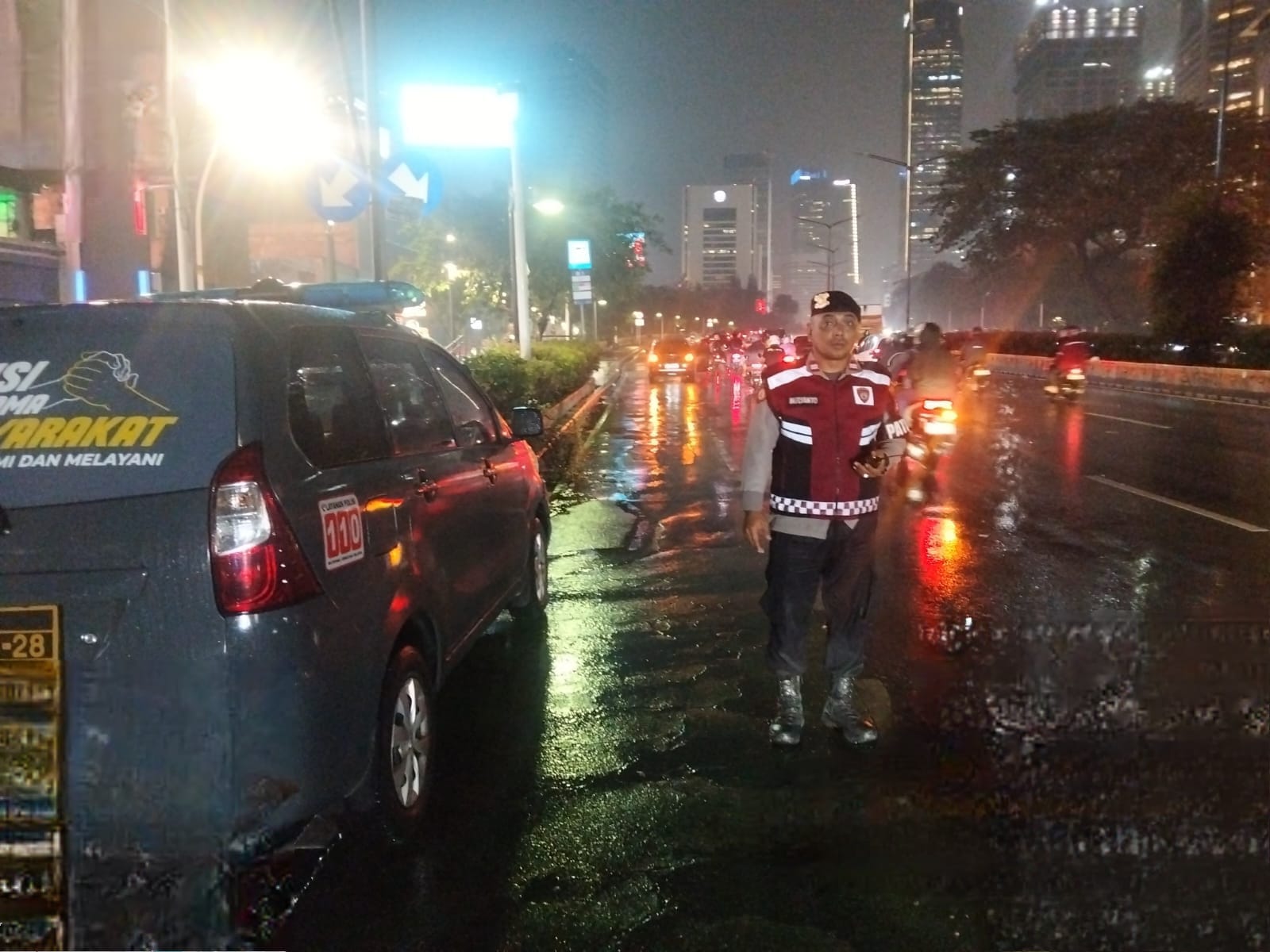 Malam di Jantung Ibu Kota, Patroli Blue Light Polsek Menteng Sisir Thamrin Hingga Sudirman