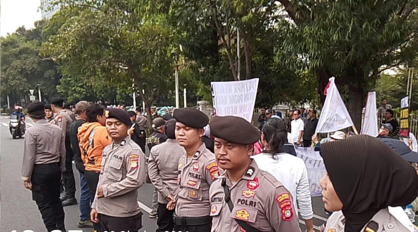 Pengamanan Aksi Aliansi Rakyat Menggugat di Salemba, Polisi Kedepankan Upaya Persuasif