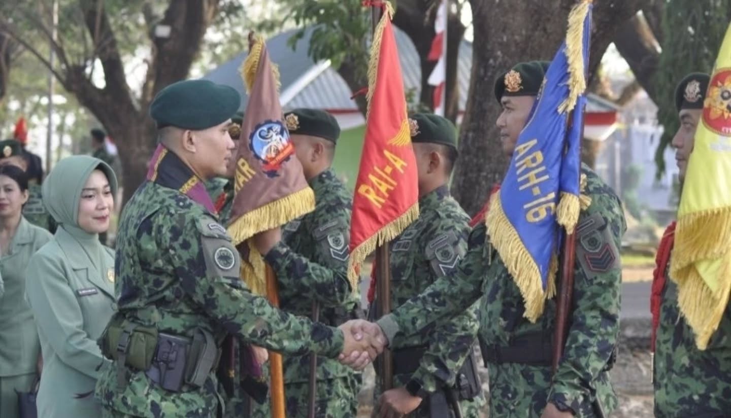 Tradisi Penyambutan Danyonarhanud 16 Kostrad, Perkuat Soliditas dan Semangat Pengabdian Prajurit