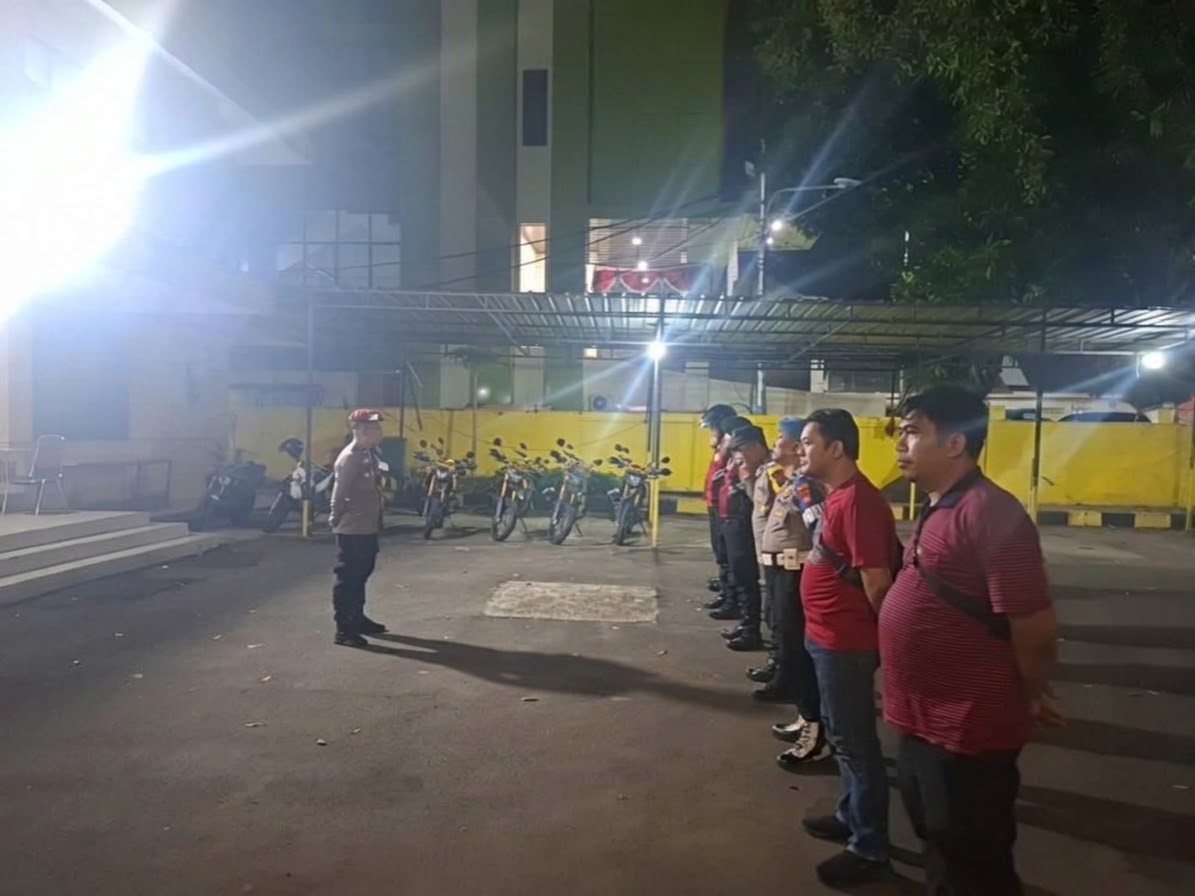 Kerja Melayani Jakarta, Polsek Johar Baru Gelar Apel Patroli Dini Hari Antisipasi Begal hingga Kejahatan Jalanan