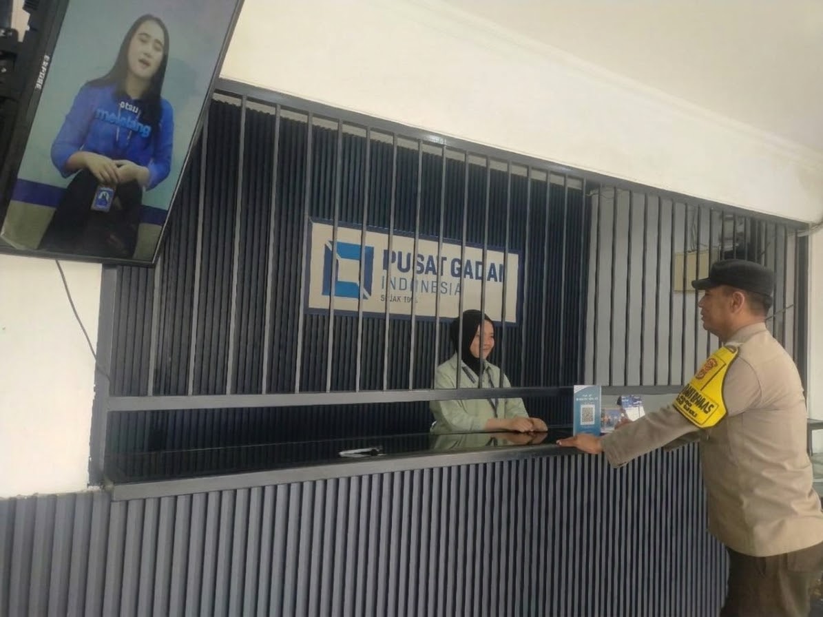 Sambang dan Cooling System, Bhabinkamtibmas Galur Ajak Karyawan Pusat Gadai Bersama Jaga Kamtibmas